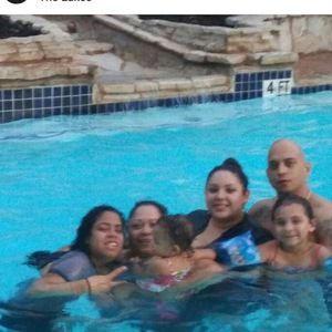 Meet your Posher, Marianna